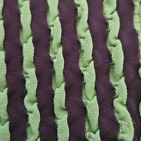 Green Ruffled Women's Top - Picture 13 of 16